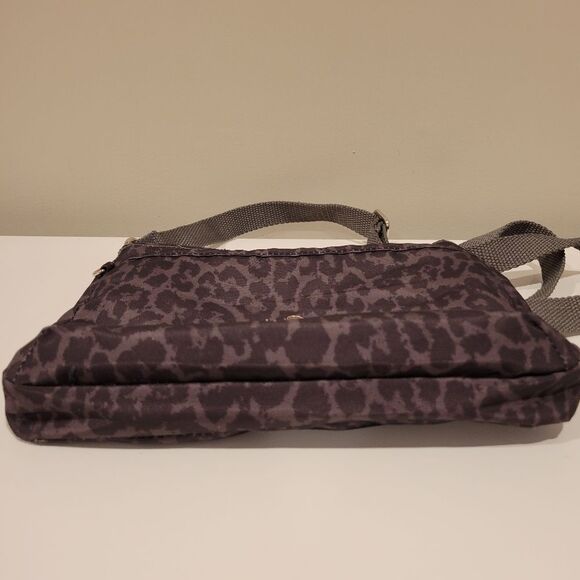 Kipling Crossbody Bag in Black/Gray Leopard Print - Picture 3 of 10